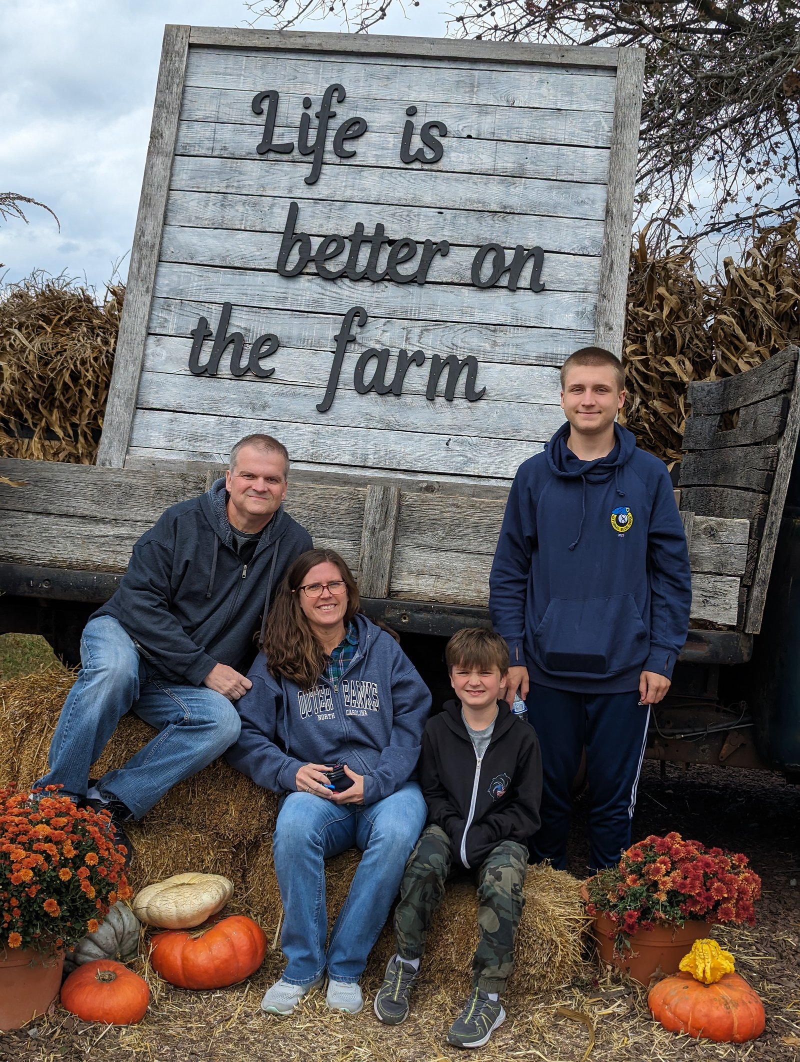Alan, Taryn, and their two boys at a local Northern Kentucky farm